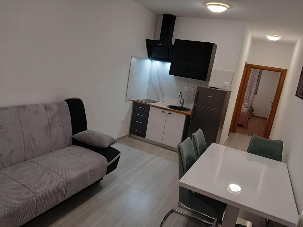 Apartmani Benjamin Bibinje Luaran gambar