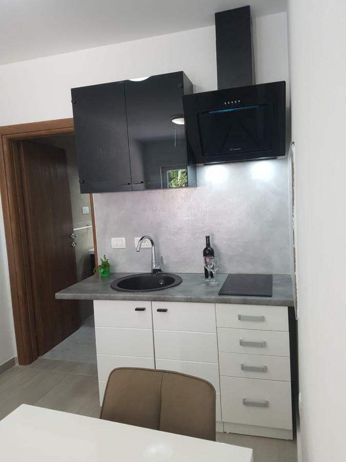 Apartmani Benjamin Bibinje Luaran gambar